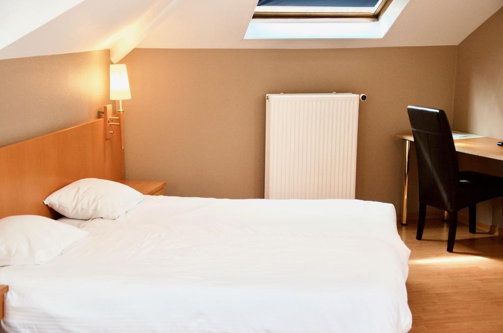 Hotel Frederiksborg Koekelberg Bagian luar foto
