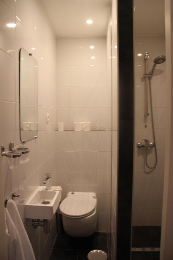 Hotel Frederiksborg Koekelberg Bagian luar foto